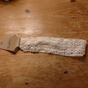 NWT crochet ivory headband